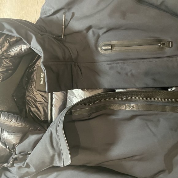 Mackage - XL Navy Winter Coat - Picture 5 of 5